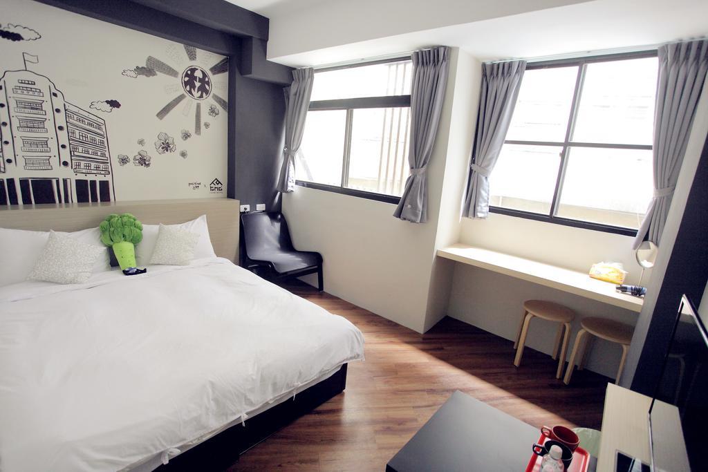 Fundi Hotel Tainan Exterior photo